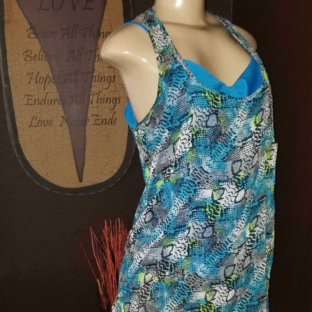 💙 2 Oldschool GUC L Miley Cyrus Tank Tops
